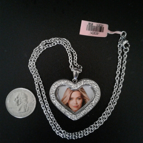 L C Jewelry - Photo locket rare one of a kind